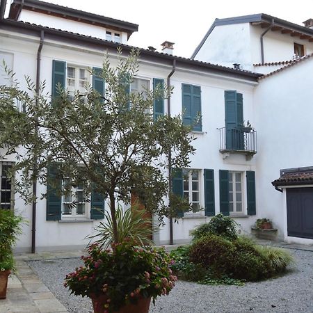 Villa Maghetti - Modernized Flat In Historic Palazzo In The Center Of Луино Экстерьер фото
